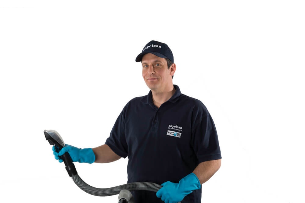 Experienced carpet cleaners in the vicinity of HWFF P5 London, United Kingdom