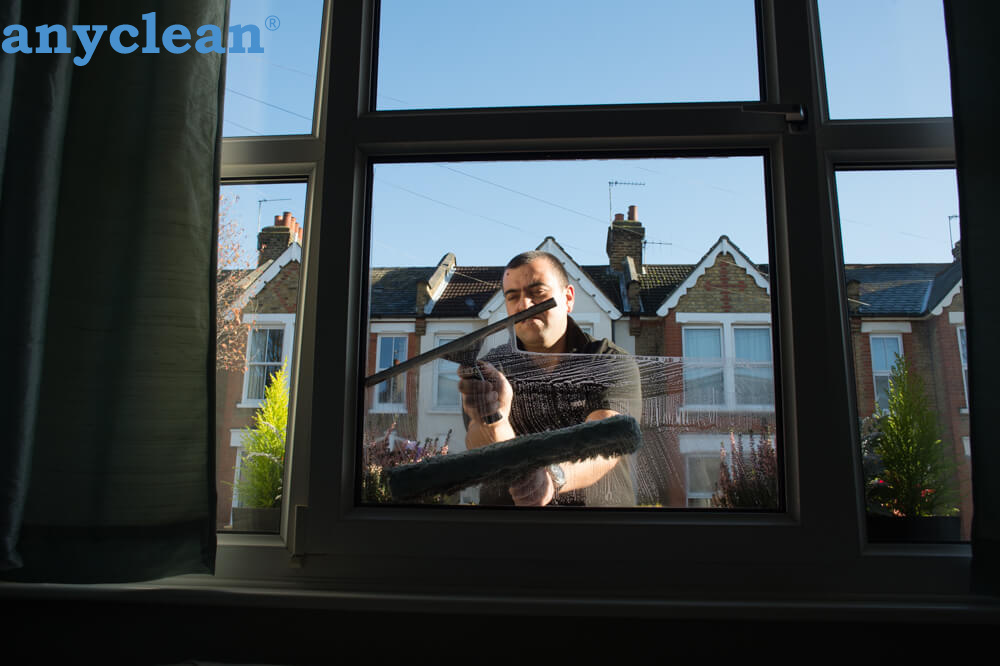 Spotless window polish near GX69+VC London, United Kingdom