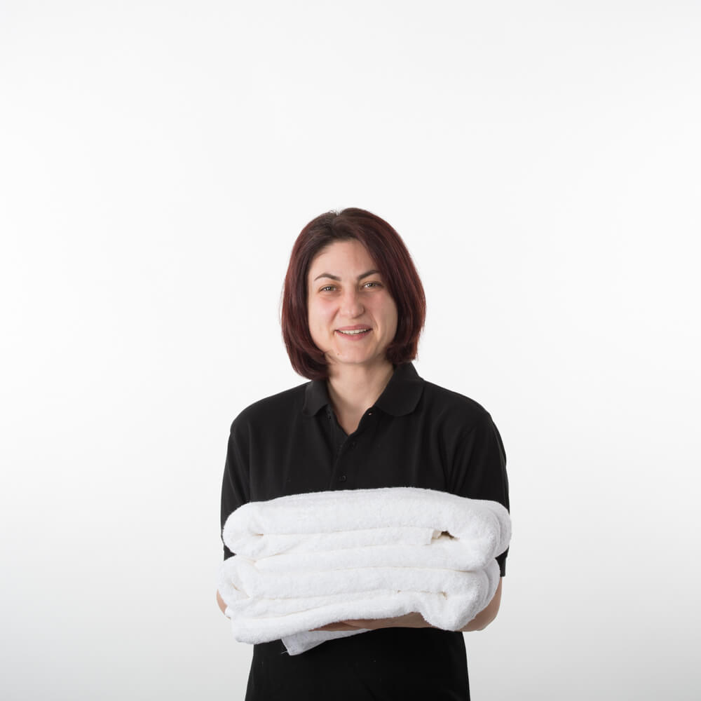 Affordable W8 cleaning contractor