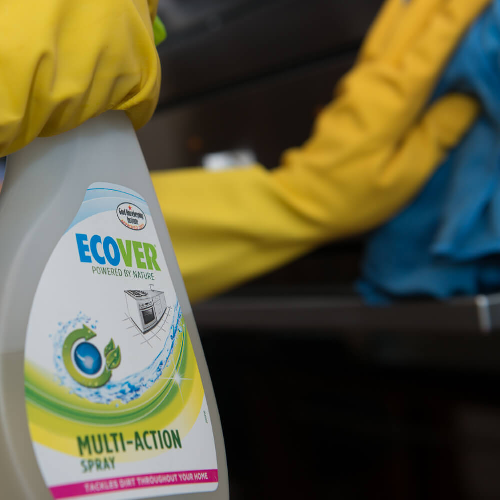 Effective domestic cleaning help around HQPC J2 London, United Kingdom