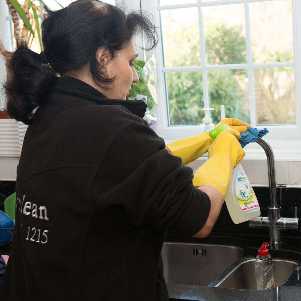 house_cleaning_teams_ealing Affordable Ealing housekeeping by Anyclean