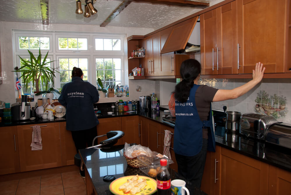 Insured housemaids in the area around CVJC M9 London, United Kingdom
