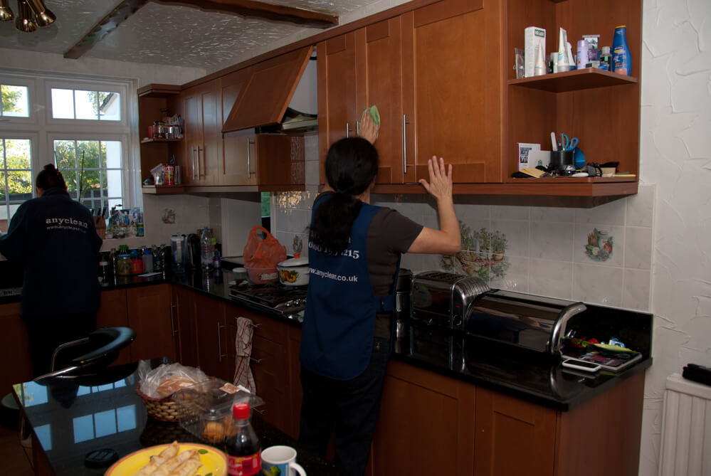 wimbledon-domestic-cleaning-by-Anyclean Affordable housekeeping help in the area near CQCV G9 London, United Kingdom